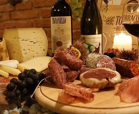Elisa Comano (Tuscany)